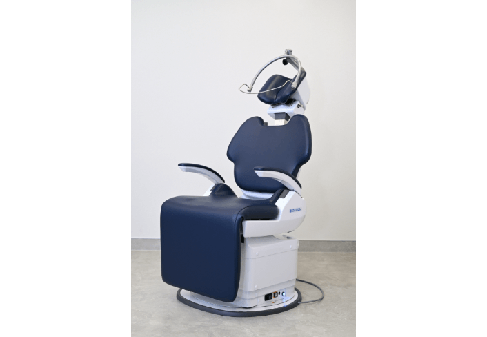 眼科用手術台 MEPRO 5N Plus(関東初導入)